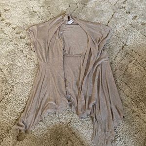 Short sleeve cardigan